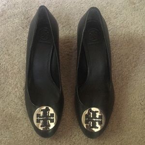 Black Tory Burch wedges